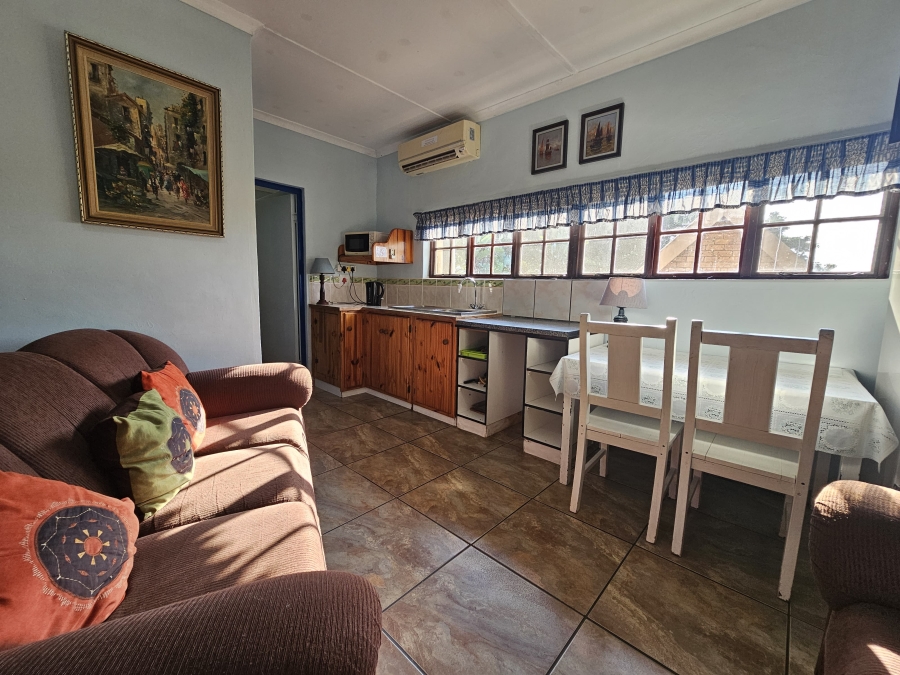 6 Bedroom Property for Sale in Sea Park KwaZulu-Natal
