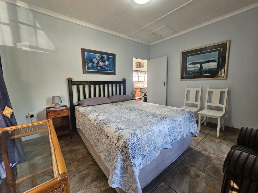 6 Bedroom Property for Sale in Sea Park KwaZulu-Natal