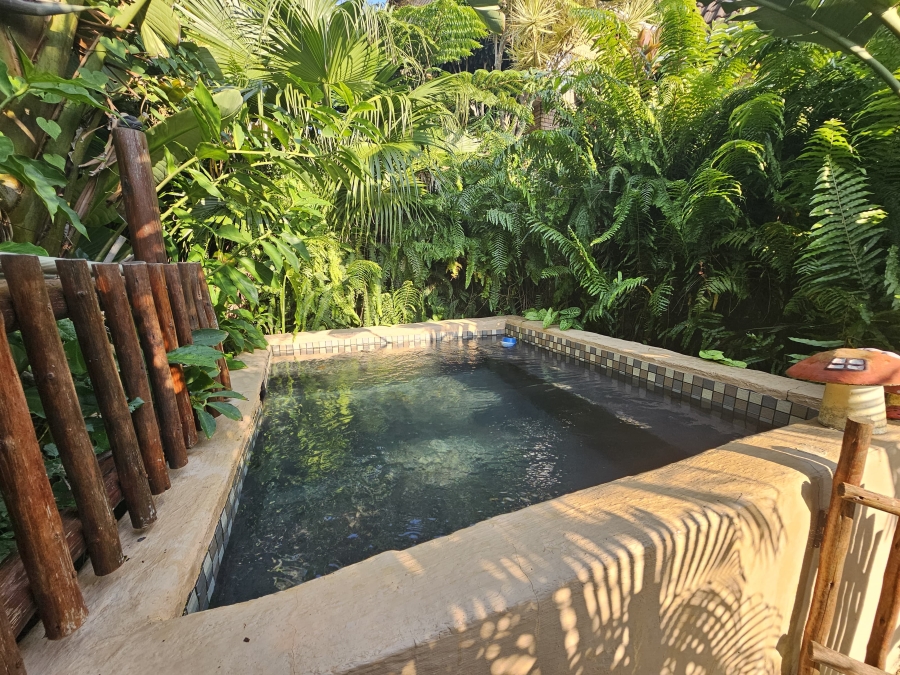 6 Bedroom Property for Sale in Sea Park KwaZulu-Natal