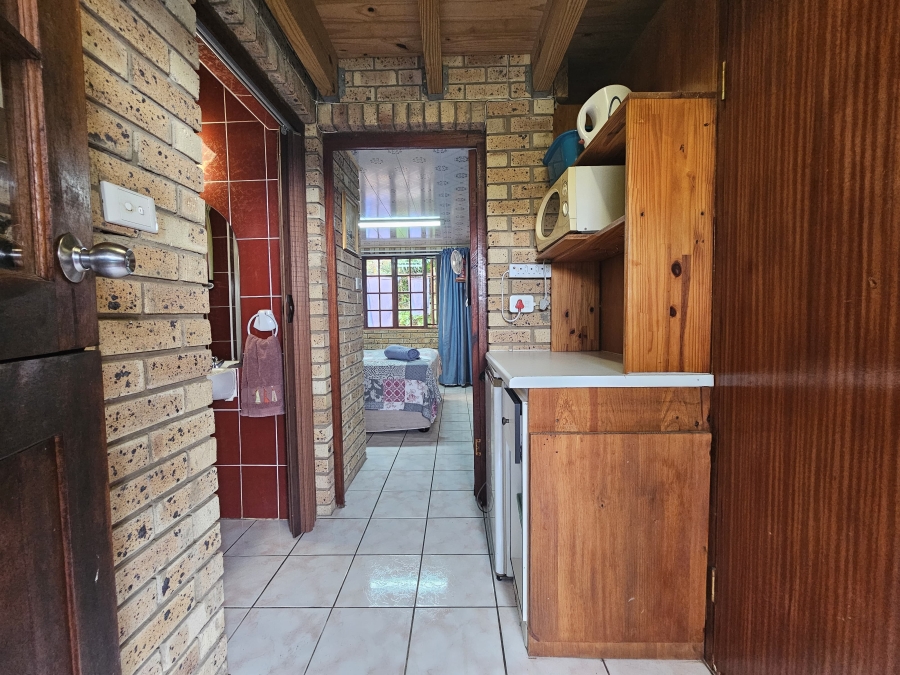 6 Bedroom Property for Sale in Sea Park KwaZulu-Natal