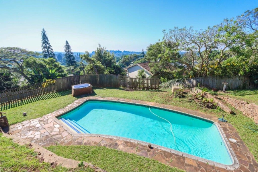 4 Bedroom Property for Sale in Dawncliffe KwaZulu-Natal