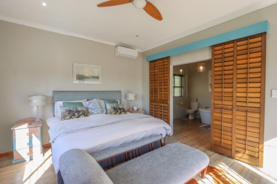 4 Bedroom Property for Sale in Dawncliffe KwaZulu-Natal