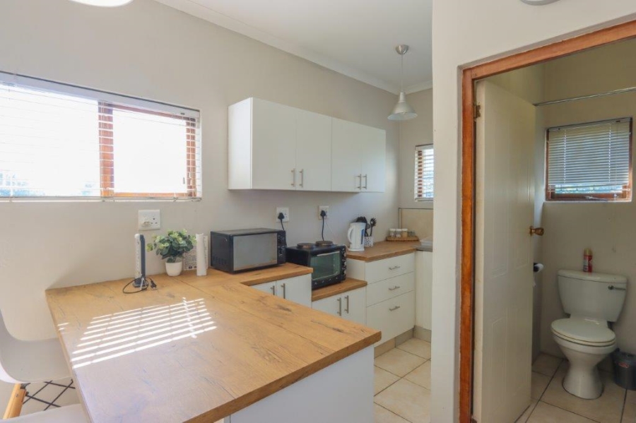 4 Bedroom Property for Sale in Dawncliffe KwaZulu-Natal