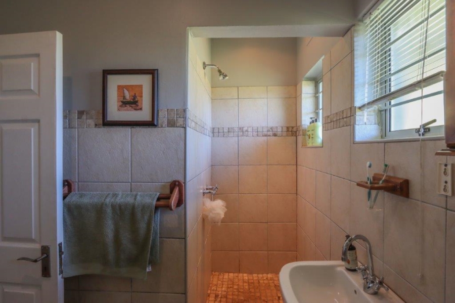 4 Bedroom Property for Sale in Dawncliffe KwaZulu-Natal