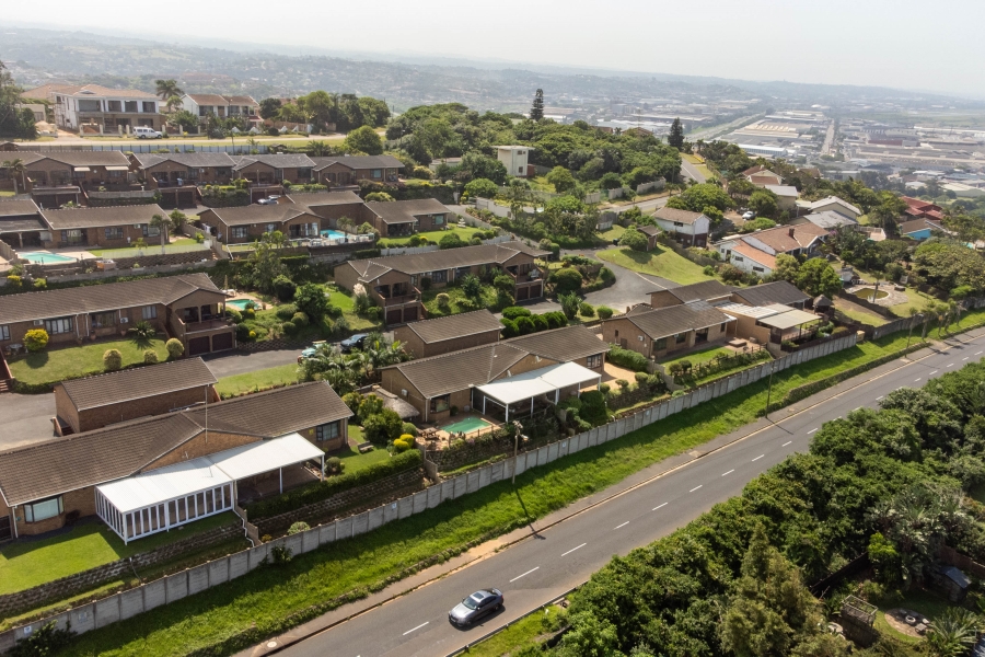To Let 3 Bedroom Property for Rent in Athlone Park KwaZulu-Natal