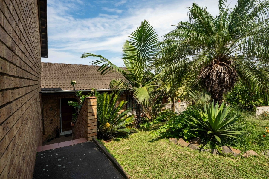 To Let 3 Bedroom Property for Rent in Athlone Park KwaZulu-Natal