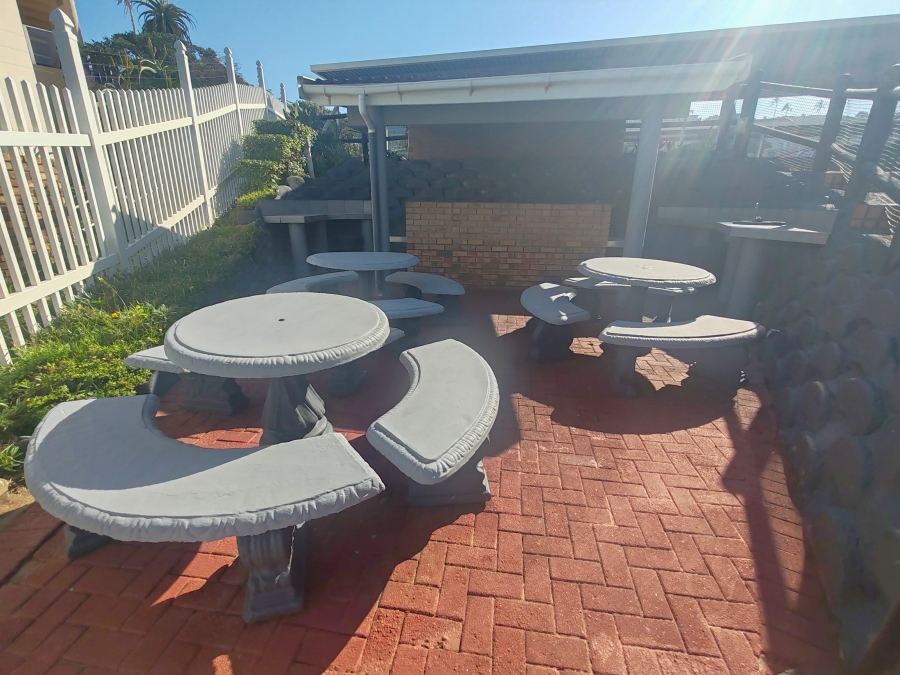 3 Bedroom Property for Sale in Lawrence Rocks KwaZulu-Natal
