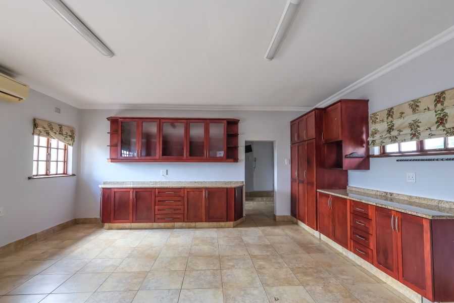 To Let 6 Bedroom Property for Rent in Westville Central KwaZulu-Natal