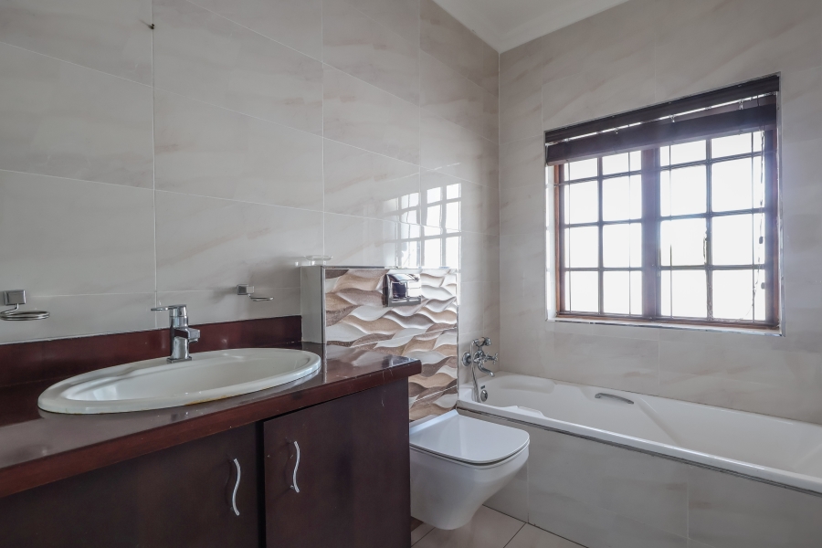 To Let 6 Bedroom Property for Rent in Westville Central KwaZulu-Natal
