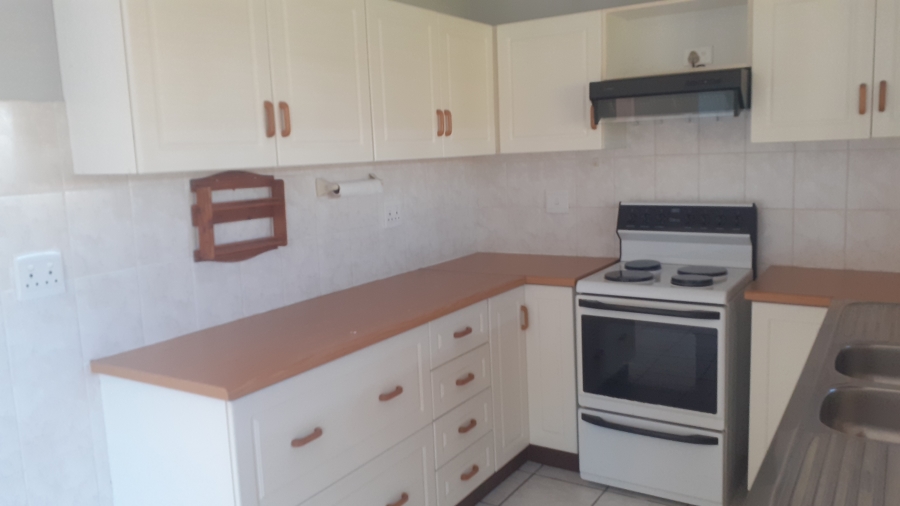 2 Bedroom Property for Sale in Greendale KwaZulu-Natal