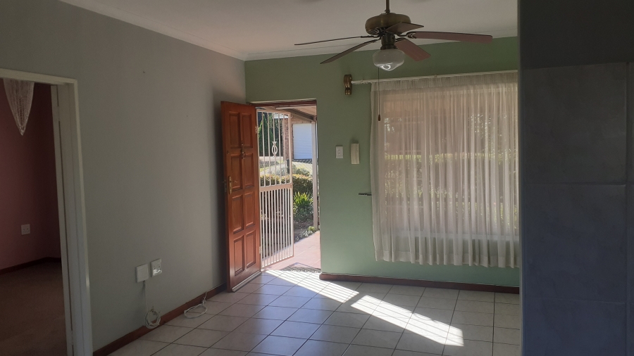 2 Bedroom Property for Sale in Greendale KwaZulu-Natal