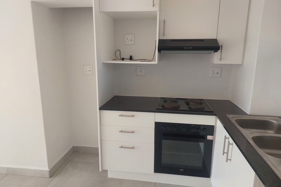 To Let 2 Bedroom Property for Rent in Lincoln Meade KwaZulu-Natal
