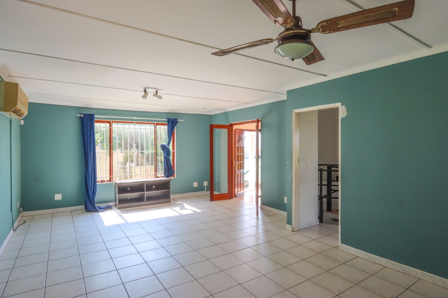 To Let 4 Bedroom Property for Rent in Westville Central KwaZulu-Natal