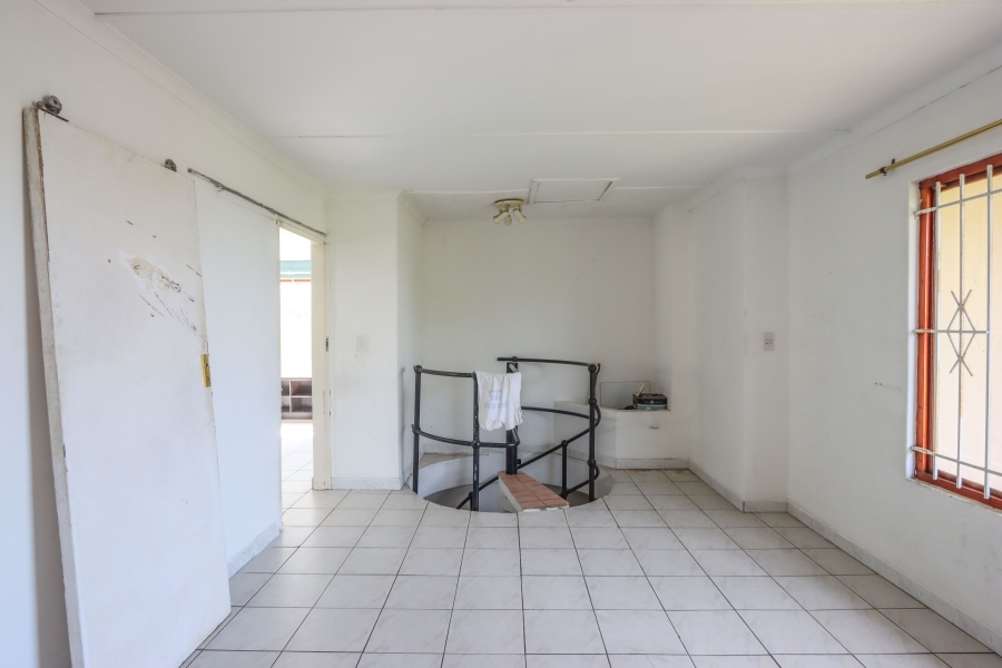 To Let 4 Bedroom Property for Rent in Westville Central KwaZulu-Natal