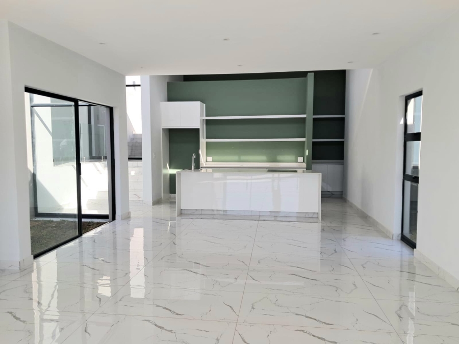4 Bedroom Property for Sale in Palm Lakes Estate KwaZulu-Natal