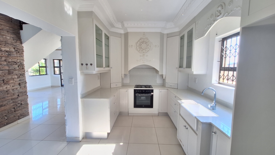 3 Bedroom Property for Sale in Amanzimtoti KwaZulu-Natal