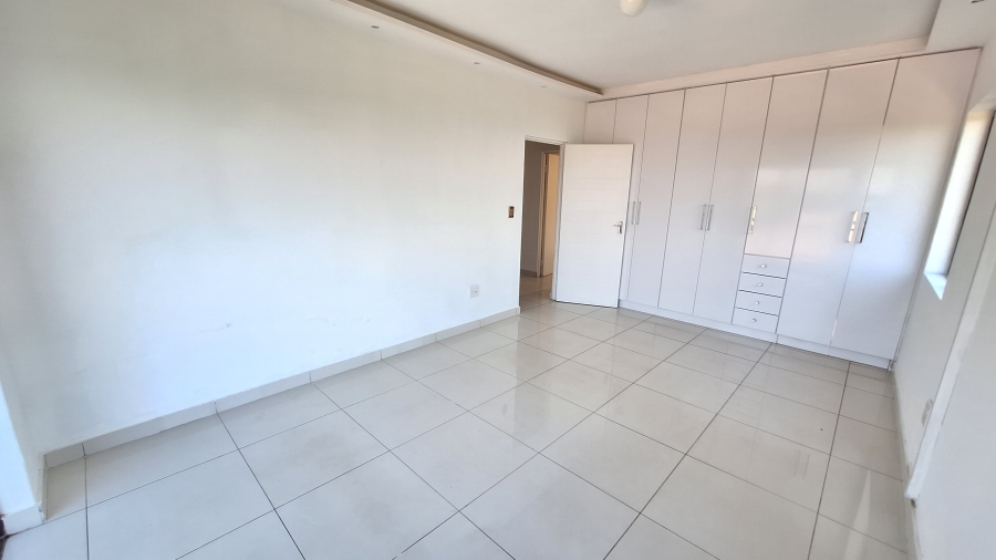 3 Bedroom Property for Sale in Amanzimtoti KwaZulu-Natal