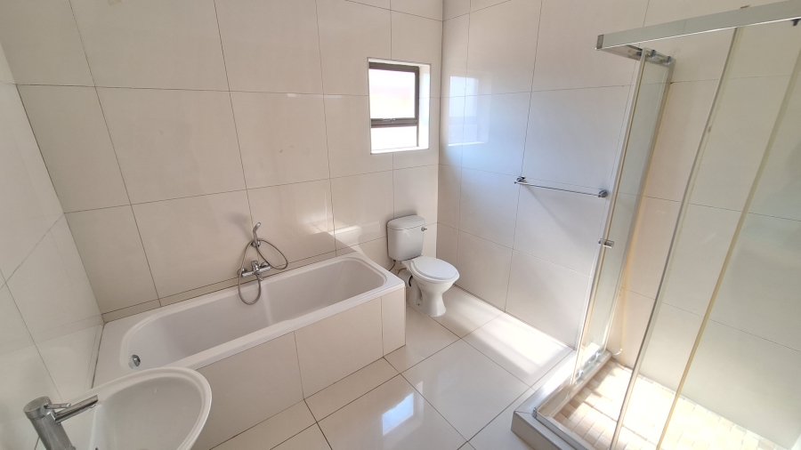 3 Bedroom Property for Sale in Amanzimtoti KwaZulu-Natal