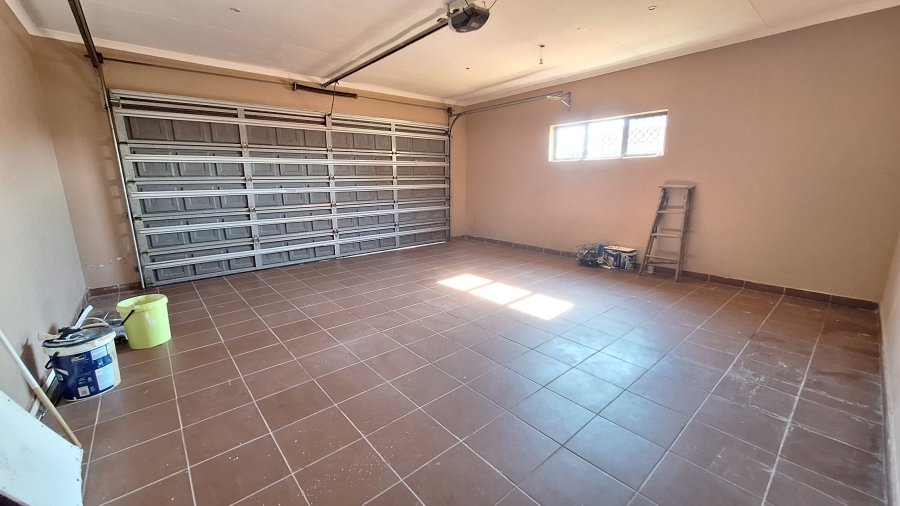 3 Bedroom Property for Sale in Amanzimtoti KwaZulu-Natal