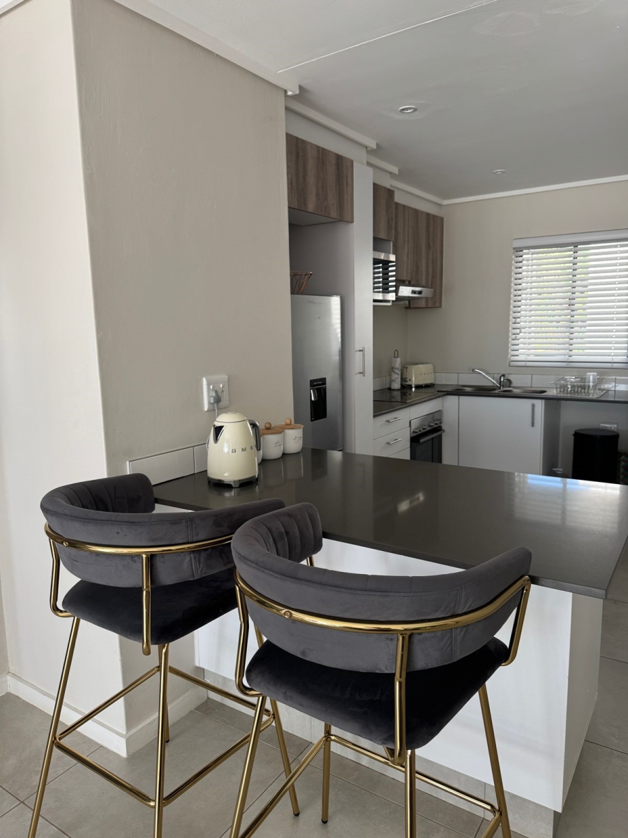 To Let 2 Bedroom Property for Rent in Waterfall KwaZulu-Natal