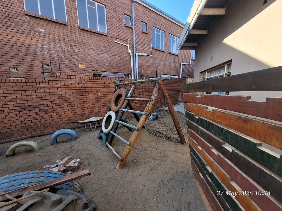 To Let commercial Property for Rent in Newcastle KwaZulu-Natal