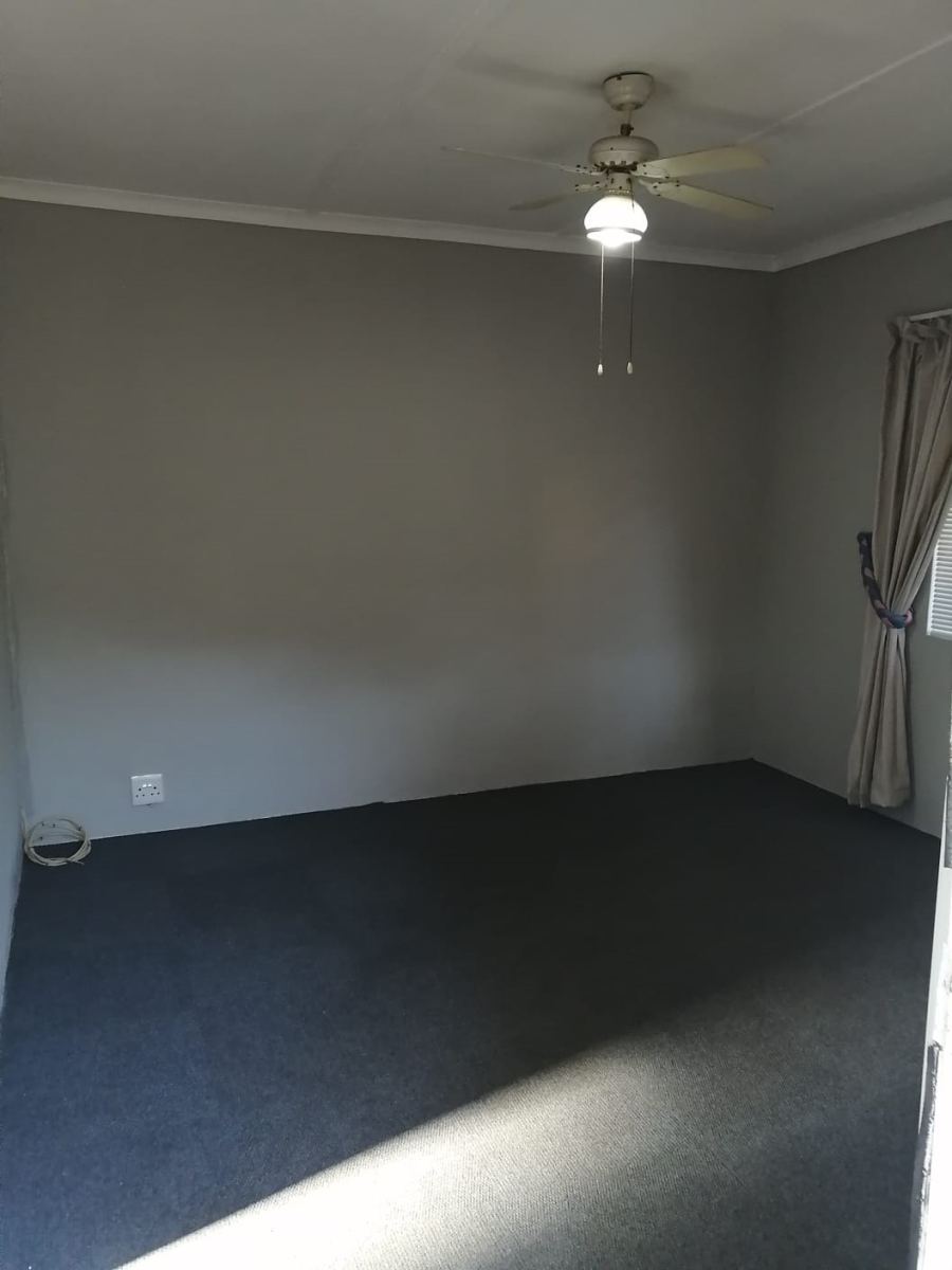 To Let 1 Bedroom Property for Rent in Greytown KwaZulu-Natal