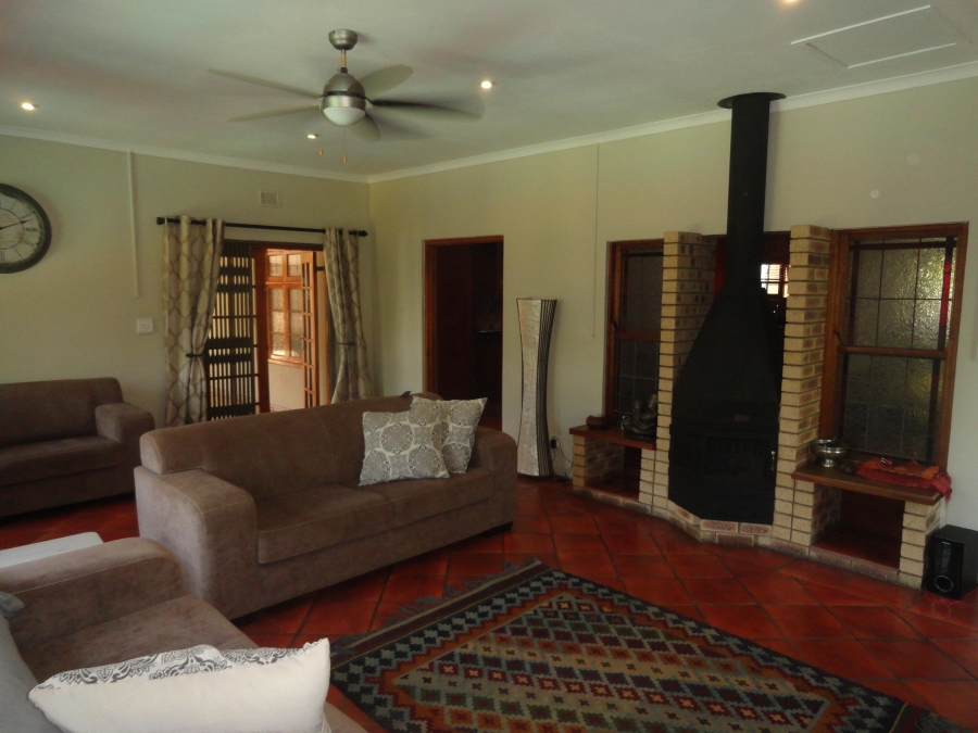 To Let 4 Bedroom Property for Rent in Hatton Estate KwaZulu-Natal