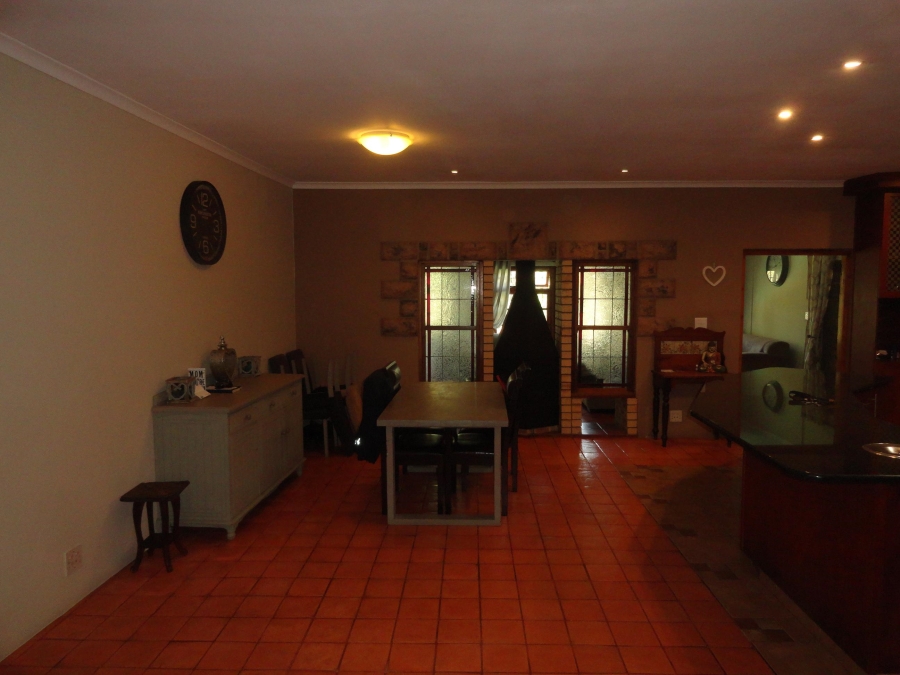 To Let 4 Bedroom Property for Rent in Hatton Estate KwaZulu-Natal