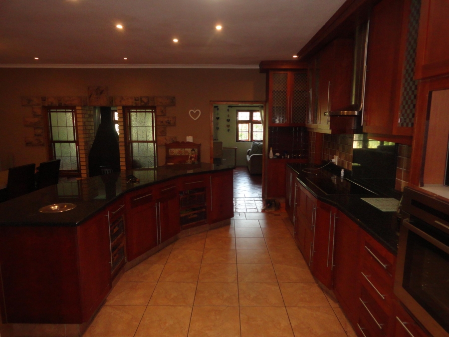 To Let 4 Bedroom Property for Rent in Hatton Estate KwaZulu-Natal