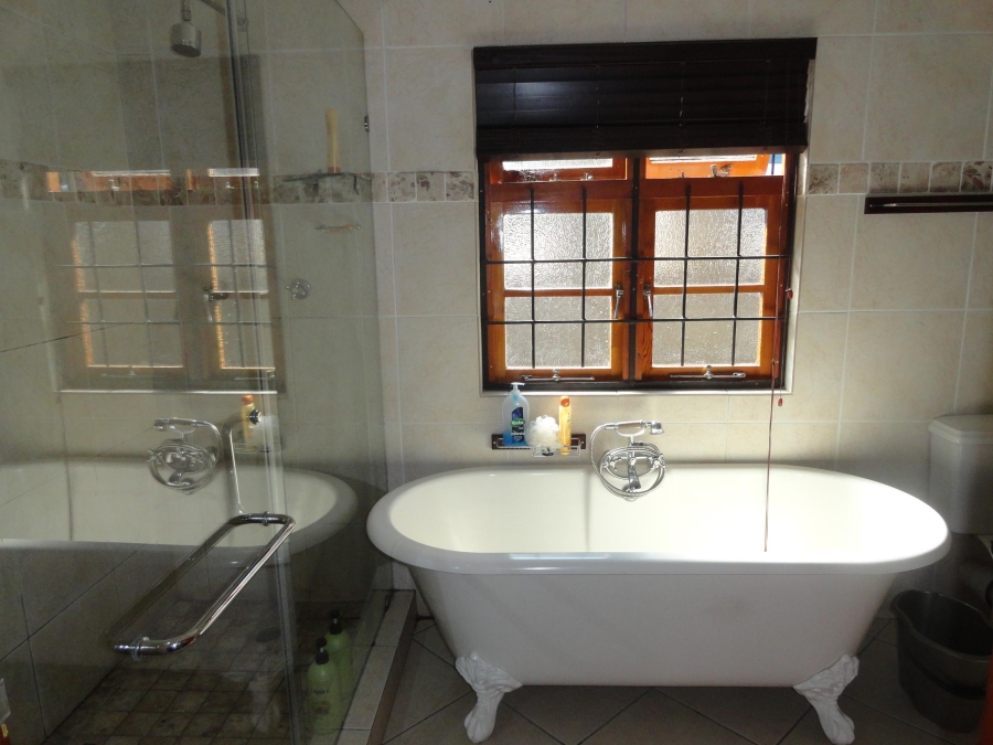 To Let 4 Bedroom Property for Rent in Hatton Estate KwaZulu-Natal