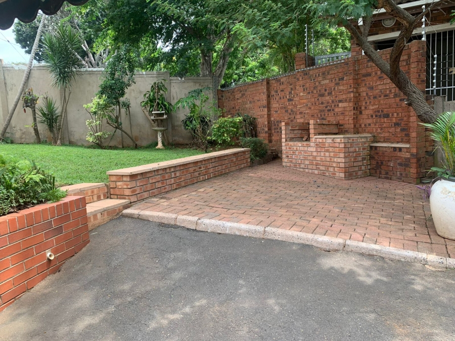 4 Bedroom Property for Sale in Glenwood KwaZulu-Natal