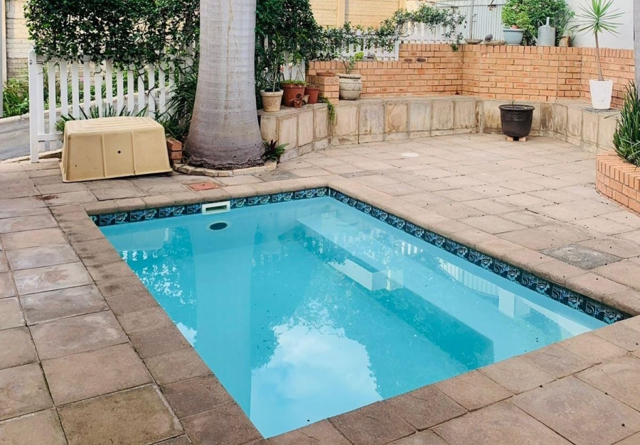 4 Bedroom Property for Sale in Glenwood KwaZulu-Natal