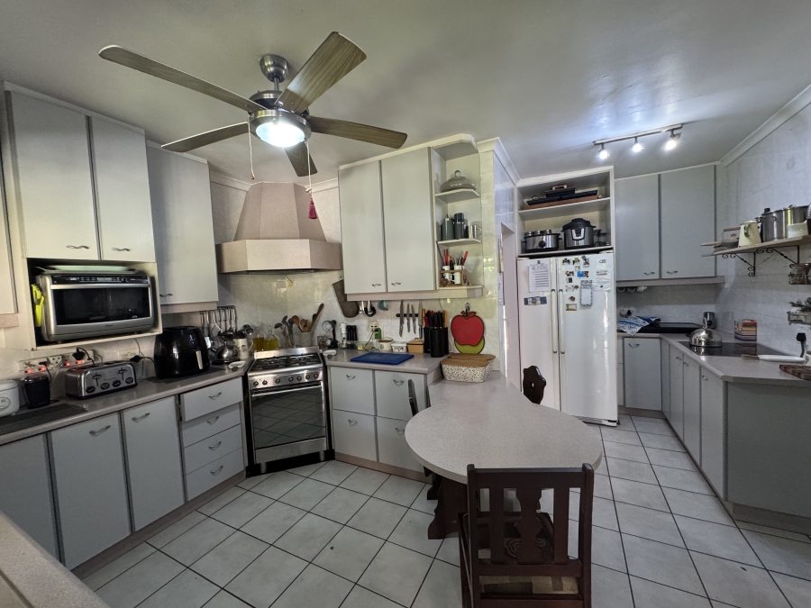 4 Bedroom Property for Sale in Clarendon KwaZulu-Natal