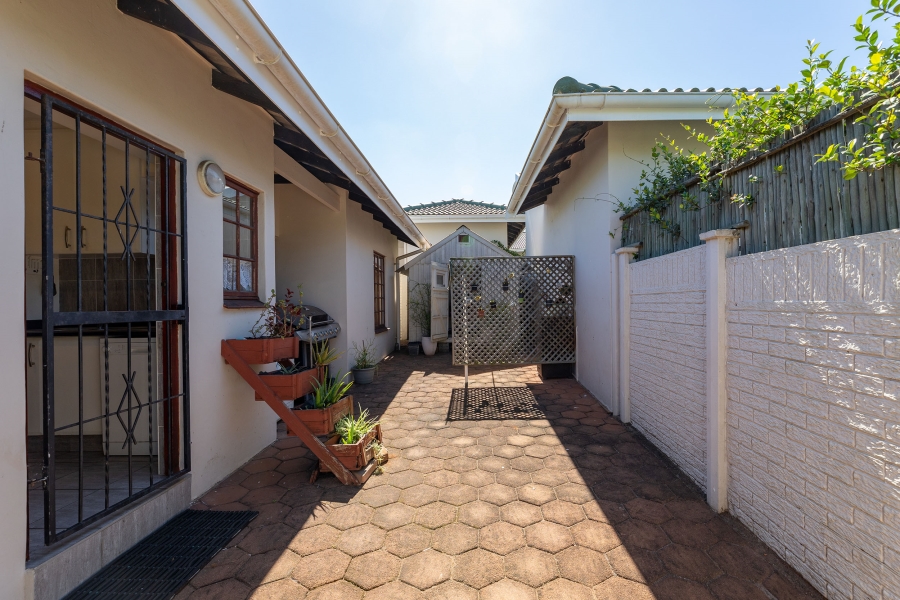 3 Bedroom Property for Sale in Sunningdale KwaZulu-Natal
