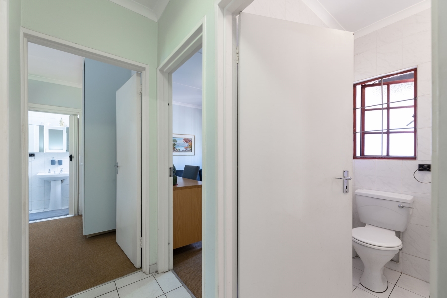 3 Bedroom Property for Sale in Sunningdale KwaZulu-Natal