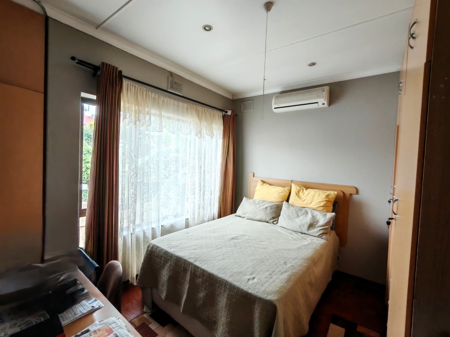 3 Bedroom Property for Sale in Ocean View KwaZulu-Natal
