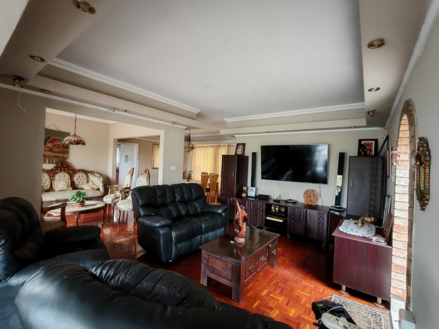 3 Bedroom Property for Sale in Ocean View KwaZulu-Natal