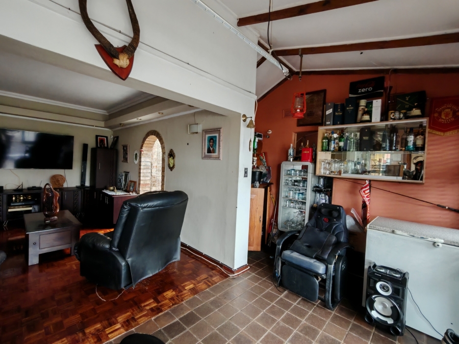 3 Bedroom Property for Sale in Ocean View KwaZulu-Natal