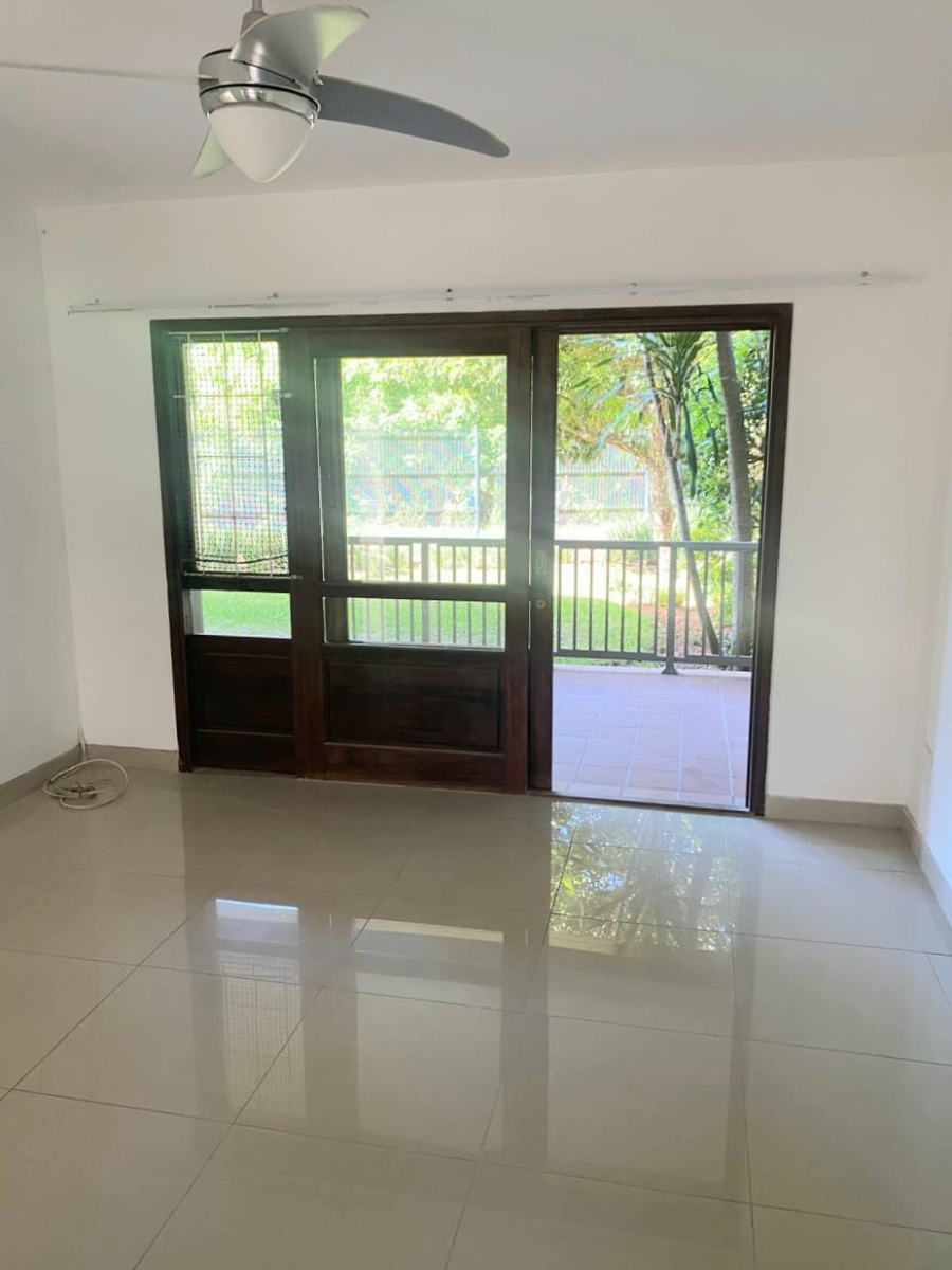 3 Bedroom Property for Sale in Wakenshaw Estate KwaZulu-Natal