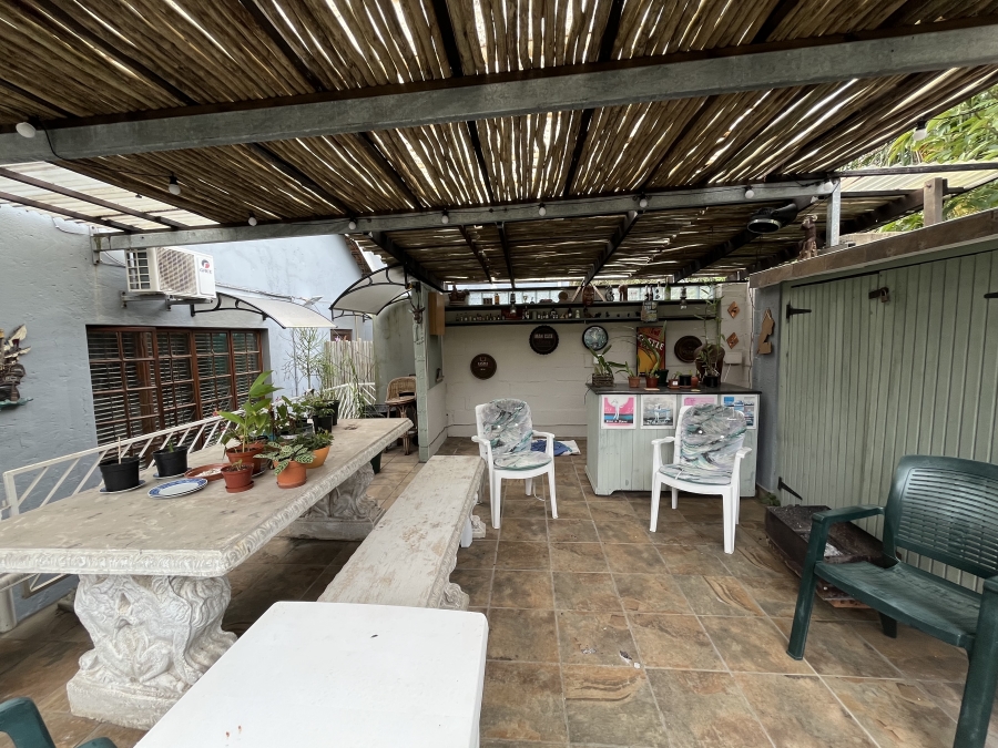 5 Bedroom Property for Sale in Ramsgate KwaZulu-Natal