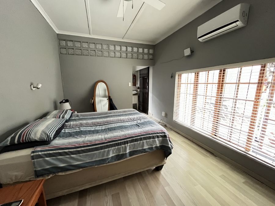 5 Bedroom Property for Sale in Ramsgate KwaZulu-Natal