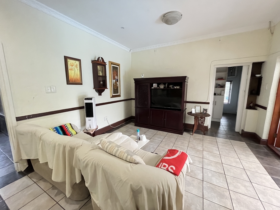 5 Bedroom Property for Sale in Ramsgate KwaZulu-Natal