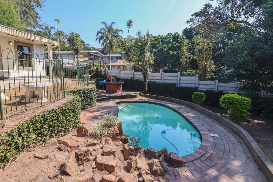 3 Bedroom Property for Sale in Rouken Glen KwaZulu-Natal