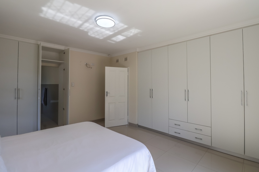 3 Bedroom Property for Sale in Rouken Glen KwaZulu-Natal