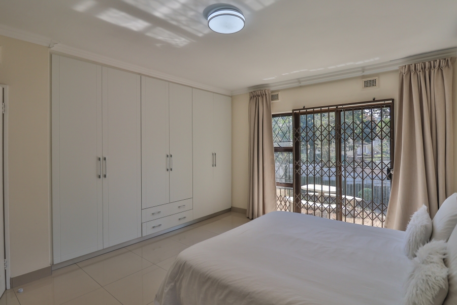 3 Bedroom Property for Sale in Rouken Glen KwaZulu-Natal