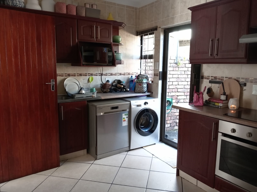 3 Bedroom Property for Sale in Meer En See KwaZulu-Natal