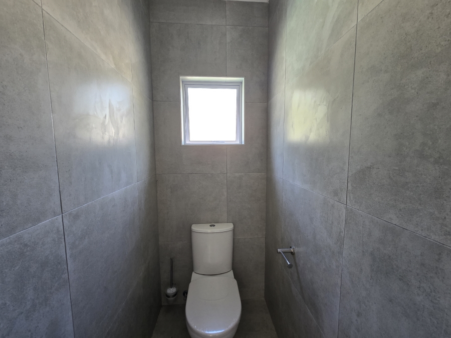 To Let 2 Bedroom Property for Rent in Ballito Central KwaZulu-Natal