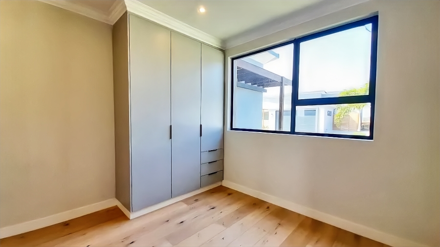 To Let 3 Bedroom Property for Rent in New Salt Rock City KwaZulu-Natal