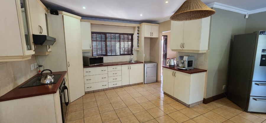 4 Bedroom Property for Sale in Chelmsfordville KwaZulu-Natal