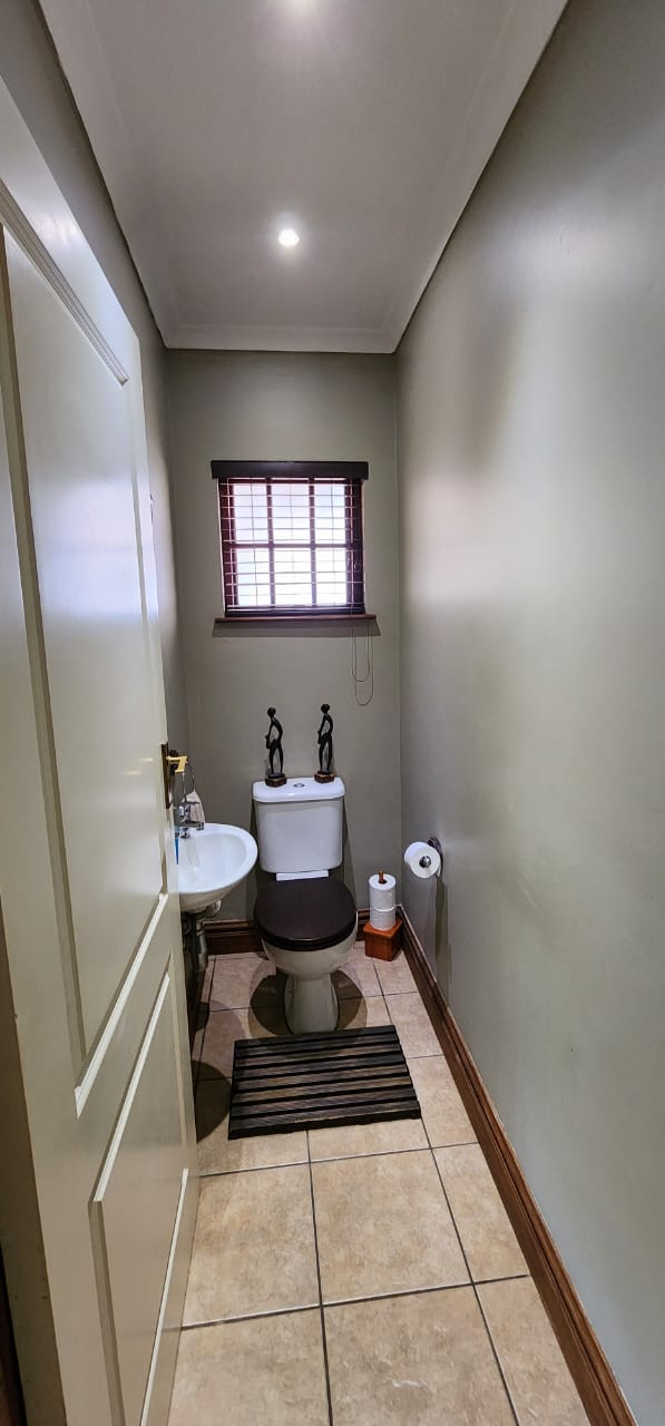 4 Bedroom Property for Sale in Chelmsfordville KwaZulu-Natal